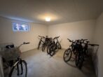 TOP Lage - Ideal für Kapitalanleger! Tolle 2 ZKB Erdgeschosswohnung mit Terrasse, Garten und Garage - Fahrradkeller