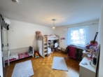 Schlafzimmer - Großzügige 2-Zi.-Wohnung mit Aufzug und Stellplatz in guter Lage in Bad Wörishofen! -derzeit vermietet-